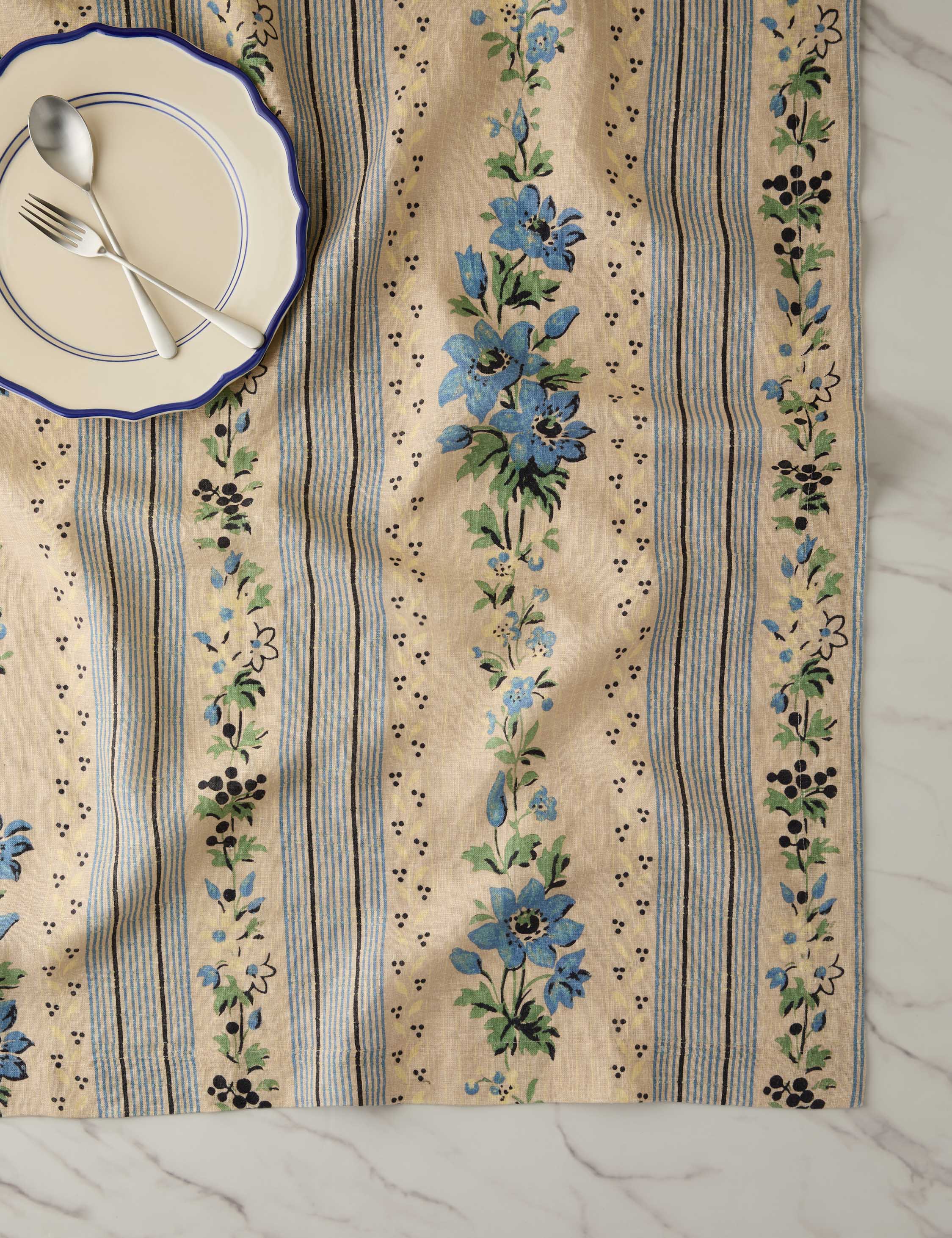 Washed linen pillow, flax